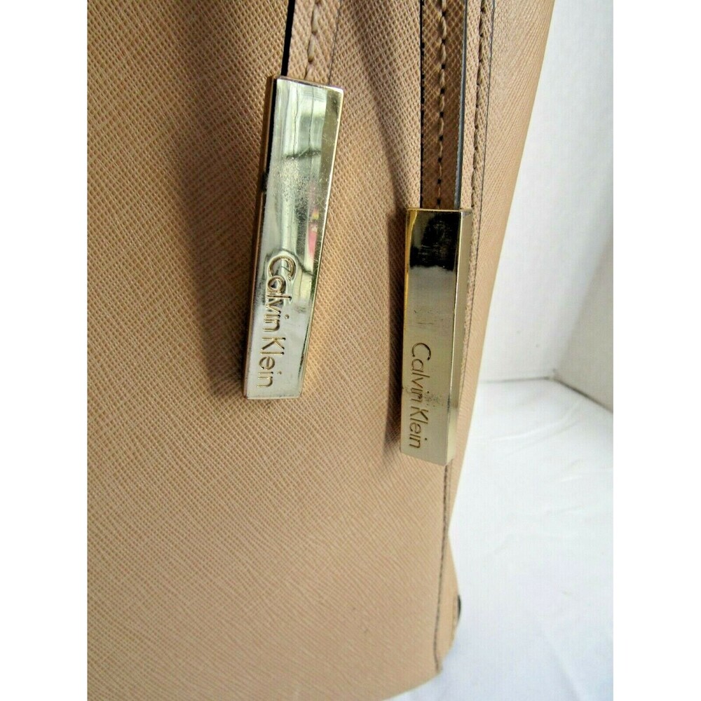 Calvin Klein Taupe Leather Shoulder Bag Womens Designer Structured Handbag - Picture 3 of 10
